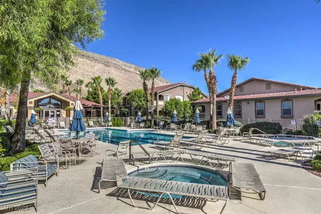 MLS: 2607880 Condo For Sale