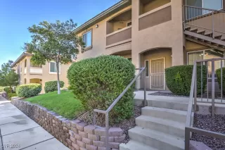 Photo #1: 2607880 Listing 