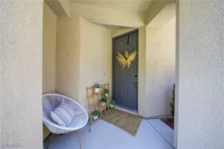 Photo #1: 2607898 Listing 