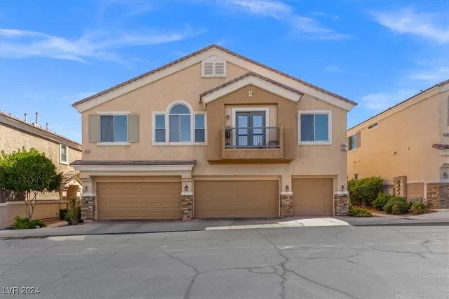 MLS: 2607963 Condo For Sale