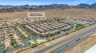 Photo #3: 2607963 Listing