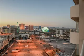 Photo #1: 2607975 Listing 