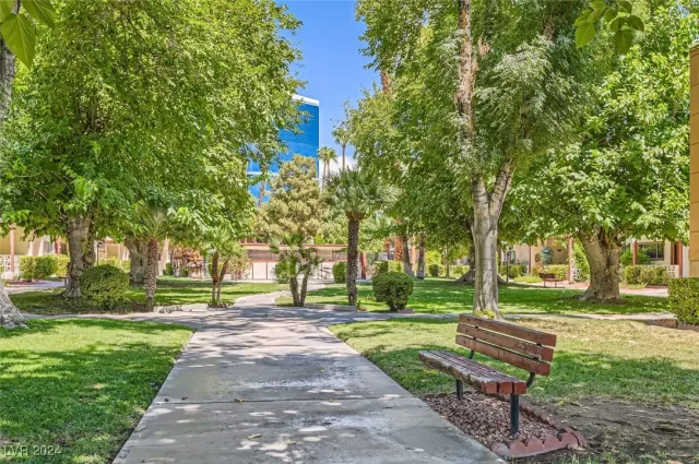 MLS: 2608062 Condo For Sale