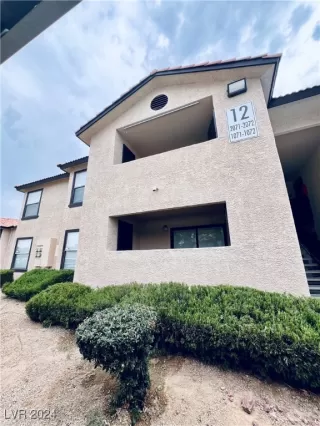 Photo #1: 2608065 Listing 