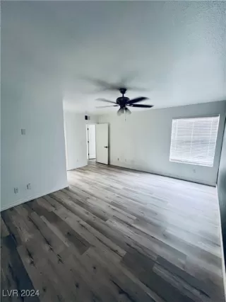 Photo #5: 2608065 Listing 