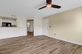 Photo #1: 2608079 Listing 