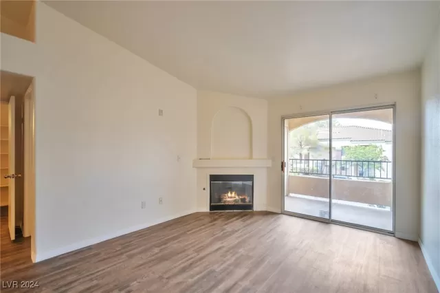 MLS: 2608114 Condo For Sale