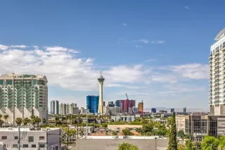 Photo #2: 2608137 Listing