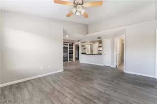 Photo #1: 2608148 Listing 