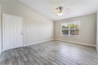 Photo #2: 2608148 Listing 