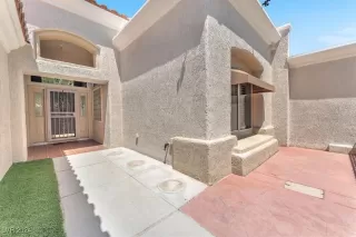 Photo #2: 2608150 Listing 