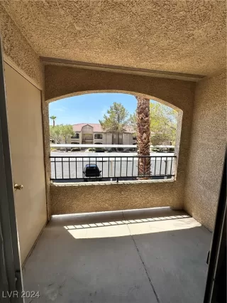 Photo #6: 2608156 Listing 