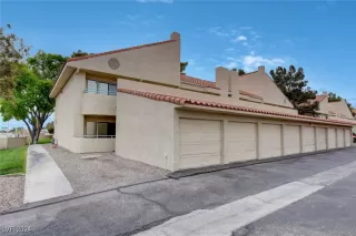 Photo #5: 2608181 Listing 