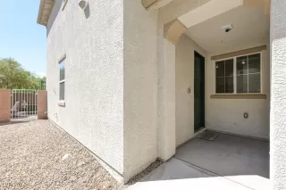 Photo #2: 2608241 Listing 