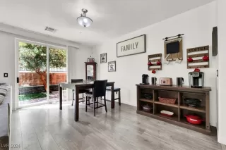 Photo #4: 2608241 Listing 