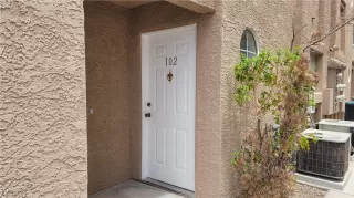 Photo #3: 2608268 Listing 