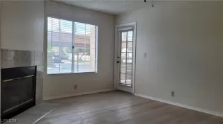 Photo #5: 2608268 Listing 