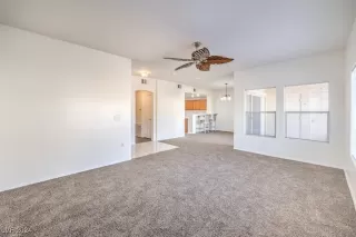 Photo #6: 2608275 Listing