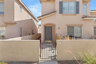 Photo #2: 2608277 Listing 