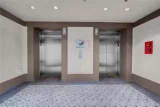 Photo #3: 2608302 Listing 