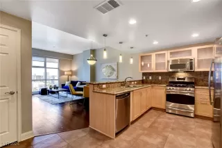 Photo #1: 2608310 Listing 