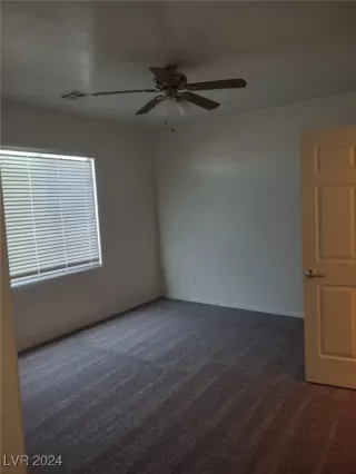 Photo #6: 2608319 Listing 