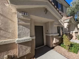 Photo #3: 2608330 Listing 