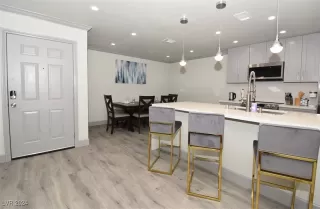 Photo #2: 2608364 Listing 