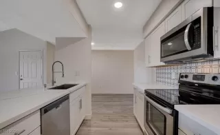 Photo #1: 2608416 Listing 