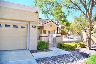 Photo #1: 2608425 Listing