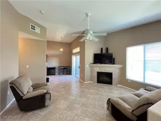 Photo #1: 2608563 Listing 