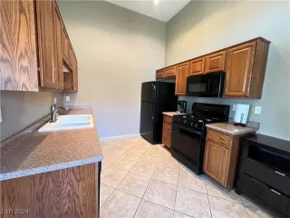 Photo #4: 2608563 Listing 