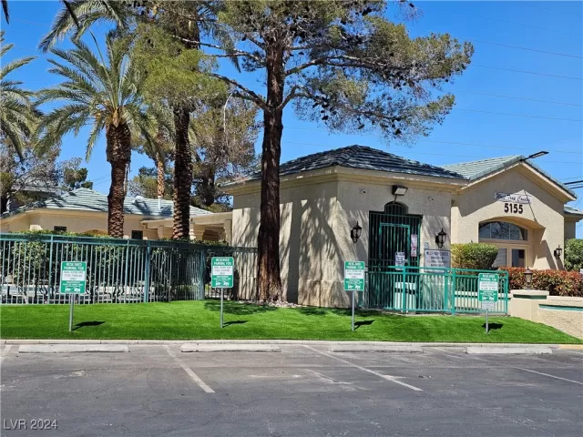 MLS: 2608576 Condo For Sale