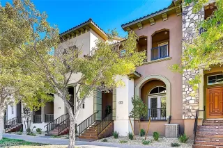 Photo #1: 2608615 Listing 