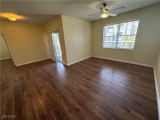 Photo #3: 2608679 Listing 