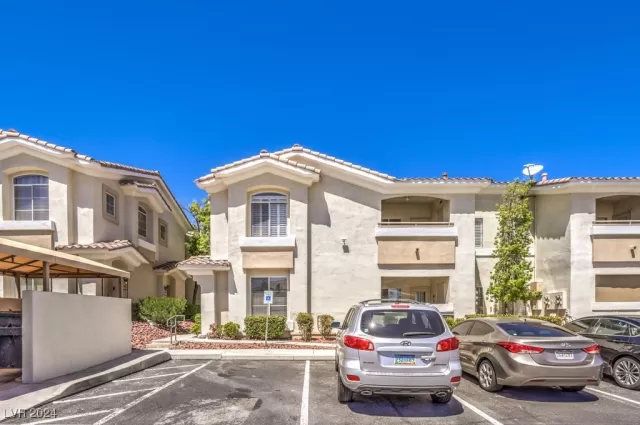 MLS: 2608681 Condo For Sale