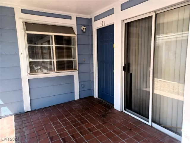 MLS: 2608720 Condo For Sale