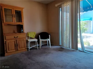 Photo #4: 2608720 Listing