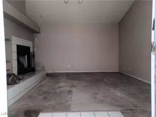 Photo #6: 2608720 Listing