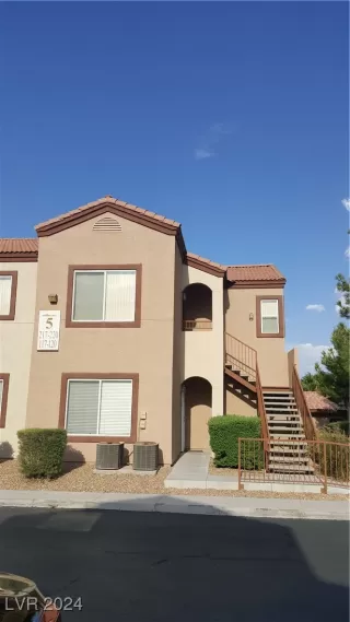 Photo #1: 2608724 Listing 