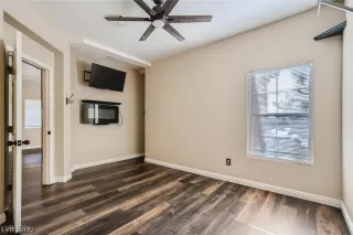 Photo #5: 2608725 Listing 