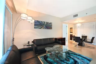 Photo #2: 2608740 Listing 