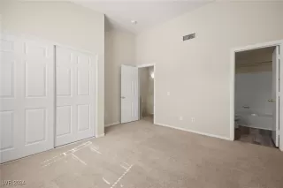 Photo #4: 2608744 Listing 