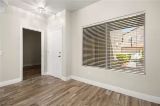 Photo #6: 2608744 Listing 