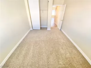 Photo #6: 2608745 Listing 