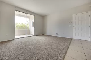 Photo #6: 2608750 Listing 