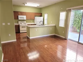 Photo #6: 2608769 Listing 