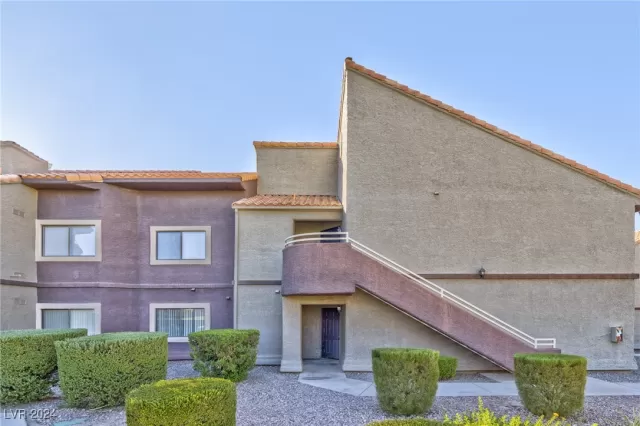 MLS: 2608793 Condo For Sale