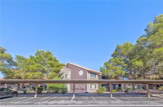 Photo #1: 2608793 Listing 