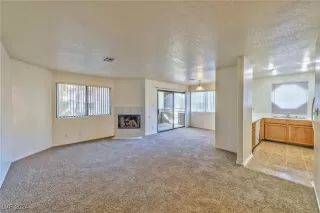 Photo #2: 2608793 Listing 